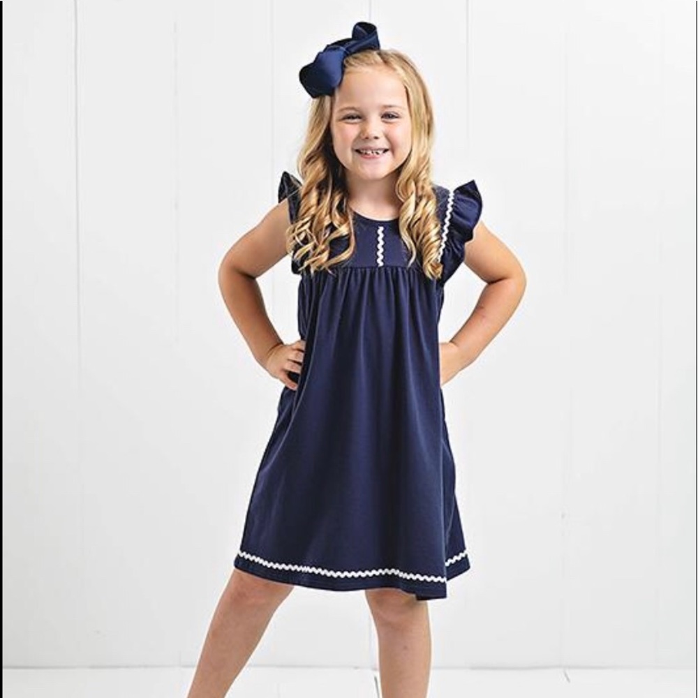 Navy ric rac